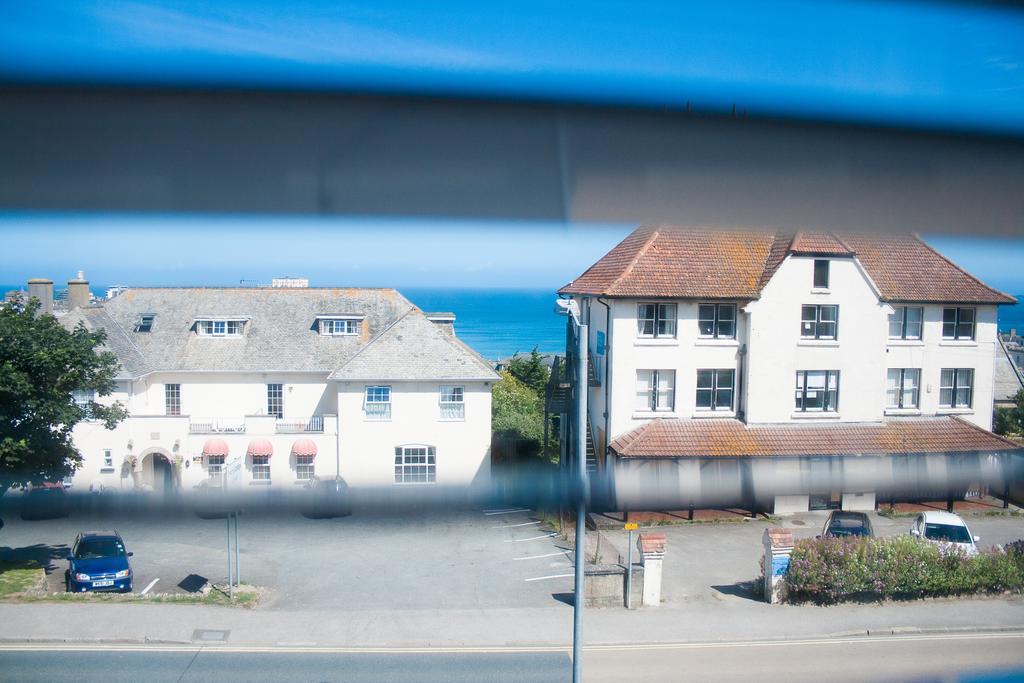 The Blue Door Bed & Breakfast Newquay  Ngoại thất bức ảnh