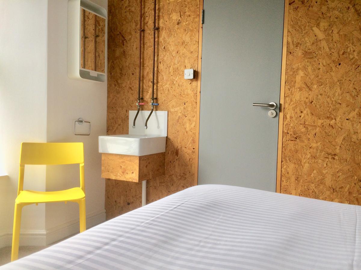 The Blue Door Bed & Breakfast Newquay  Ngoại thất bức ảnh